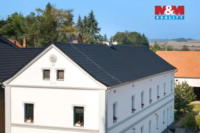 Prodej rodinného domu, Očihov - Očihovec, 500 m2