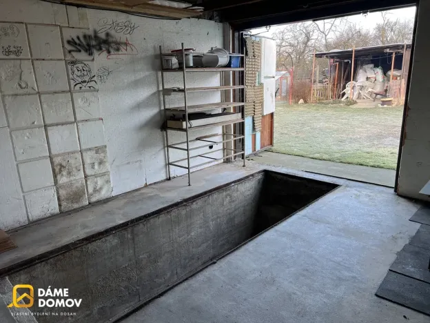 Prodej garáže, Uherský Brod, 23 m2