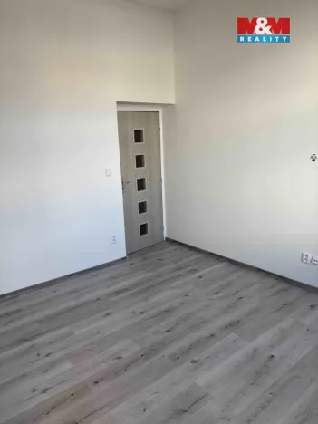 Pronájem bytu 2+1, Děčín, Lázeňská, 50 m2