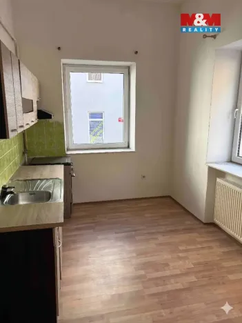 Pronájem bytu 3+1, Děčín, Budapešťská, 78 m2