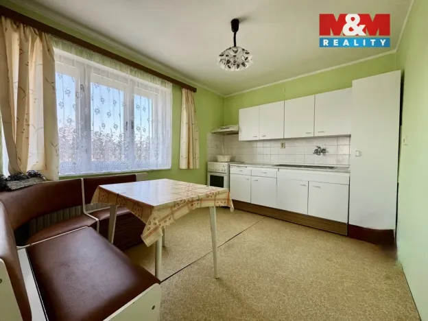 Prodej rodinného domu, Světnov, 273 m2