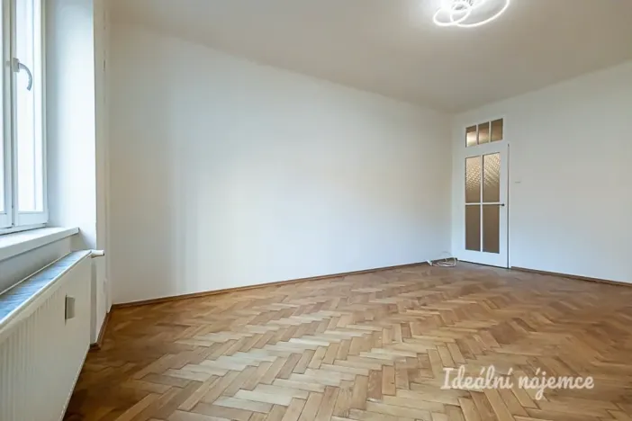 Pronájem bytu 2+1, Praha - Holešovice, Strojnická, 93 m2