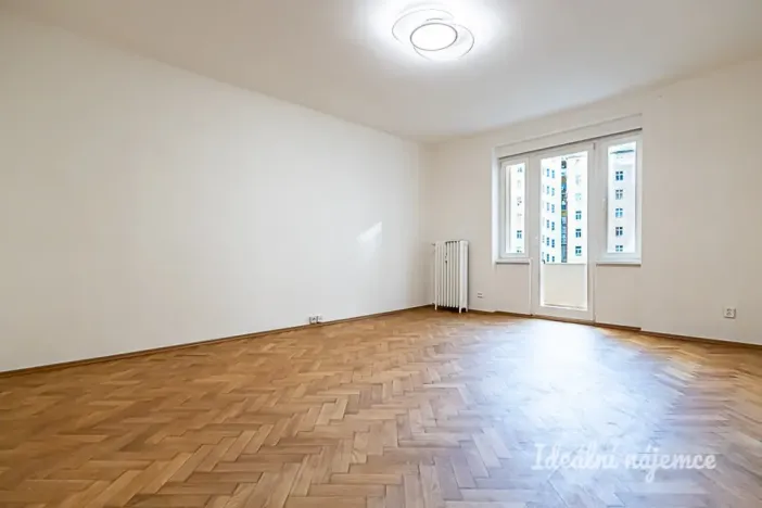 Pronájem bytu 2+1, Praha - Holešovice, Strojnická, 95 m2