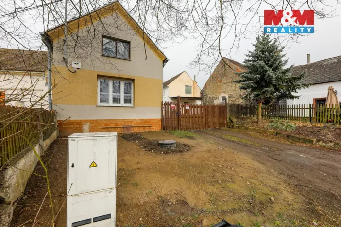 Prodej garáže, Křelovice - Pakoslav, 482 m2