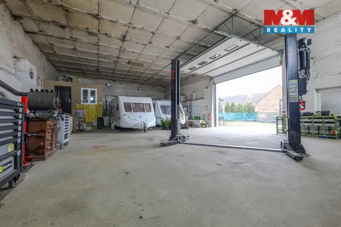 Prodej skladu, Křelovice - Pakoslav, 482 m2