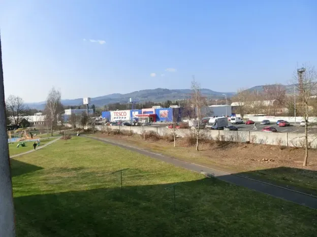 Prodej bytu 3+1, Ostrov, Severní, 69 m2