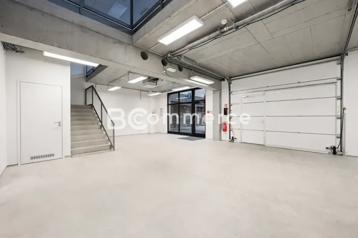 Pronájem obchodního prostoru, Brno, Svatopetrská, 203 m2