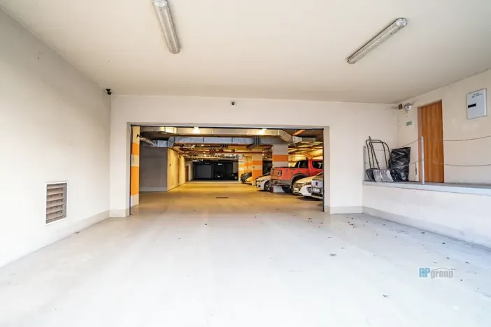 Pronájem obchodního prostoru, Praha - Hlubočepy, Hlubočepská, 104 m2