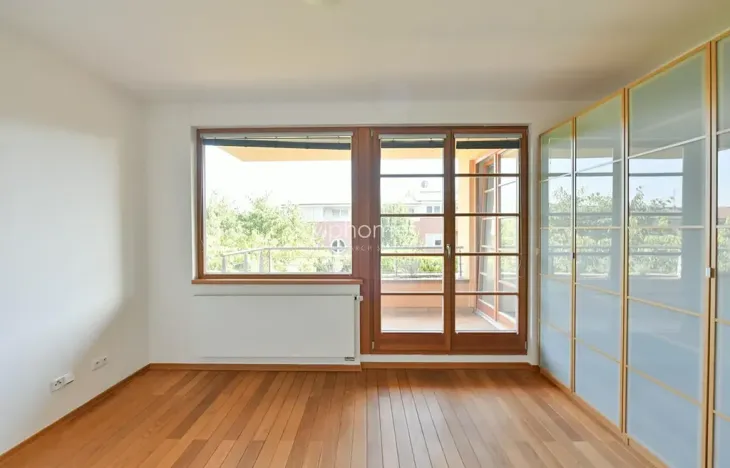 Pronájem vily, Praha - Jinonice, U dětského hřiště, 350 m2