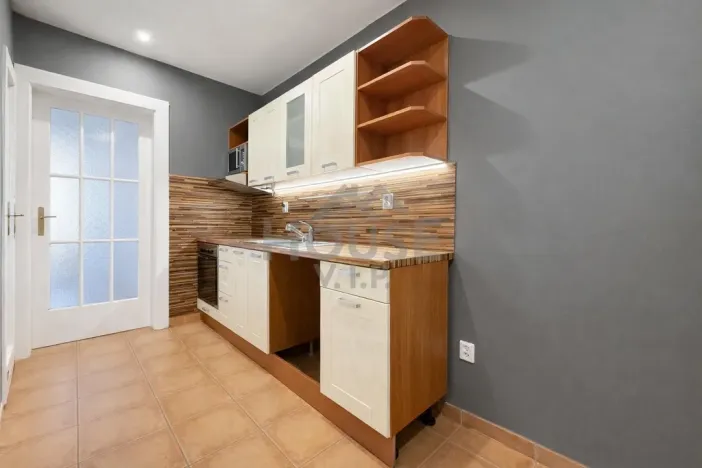 Prodej bytu 1+kk, Praha - Vysočany, Prouzova, 37 m2