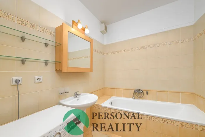 Prodej bytu 2+kk, Přelouč, Jana Dítěte, 56 m2