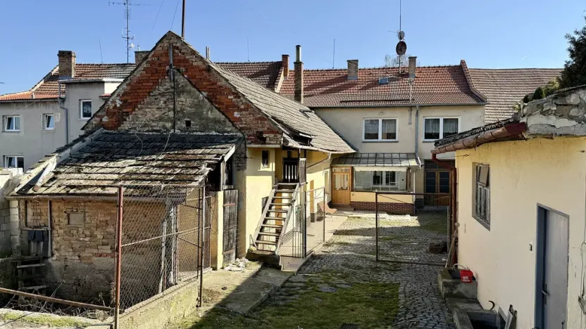 Prodej rodinného domu, Rataje - Sobělice, 160 m2