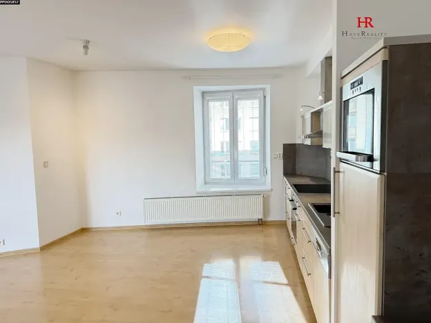 Pronájem bytu 3+kk, Benešov, Dukelská, 74 m2