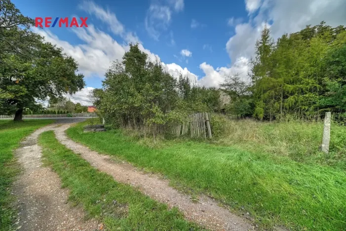 Prodej pozemku pro bydlení, Radovesnice II, 974 m2