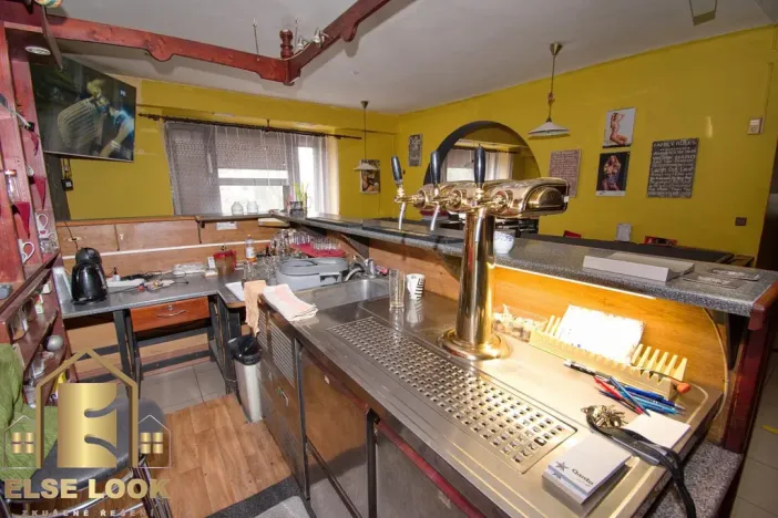 Prodej restaurace, Solnice, Masarykovo náměstí, 1021 m2