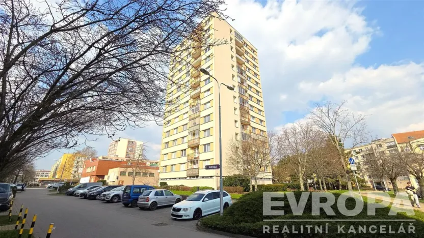 Prodej bytu 3+1, Pardubice - Zelené Předměstí, Karla IV., 76 m2