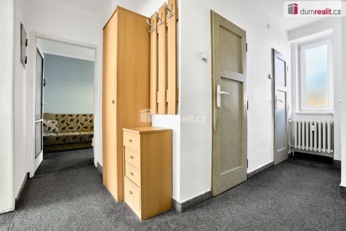 Prodej bytu 2+1, Ostrov, Horská, 63 m2