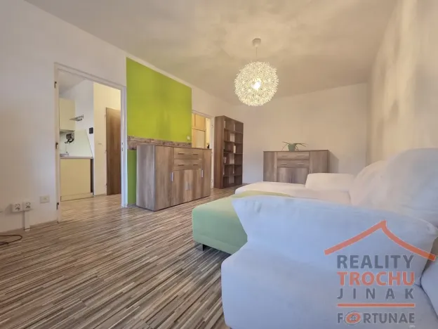 Prodej bytu 2+1, Hradec Králové - Nový Hradec Králové, třída Edvarda Beneše, 81 m2