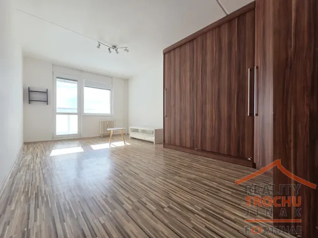 Prodej bytu 2+1, Hradec Králové - Nový Hradec Králové, třída Edvarda Beneše, 81 m2