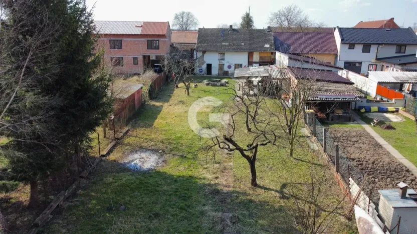 Prodej pozemku pro bydlení, Věrovany - Nenakonice, 810 m2