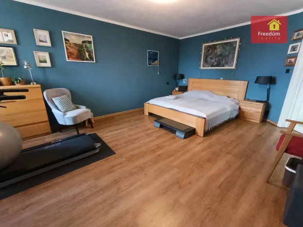 Prodej bytu 2+1, Teplice, Novákova, 78 m2