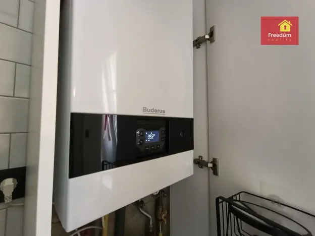 Prodej bytu 2+1, Teplice, Novákova, 78 m2