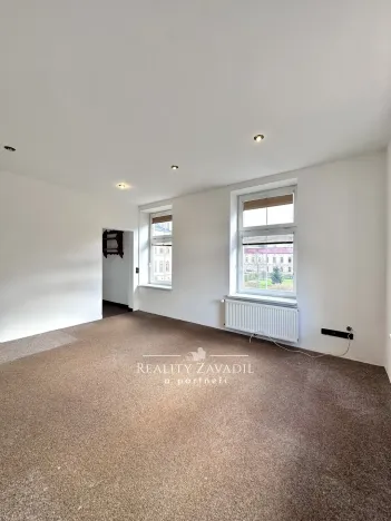 Prodej bytu 1+kk, Svoboda nad Úpou, Pietteho nám., 38 m2