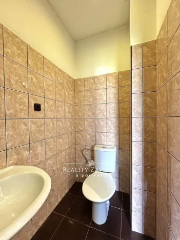 Prodej bytu 1+kk, Svoboda nad Úpou, Pietteho nám., 38 m2