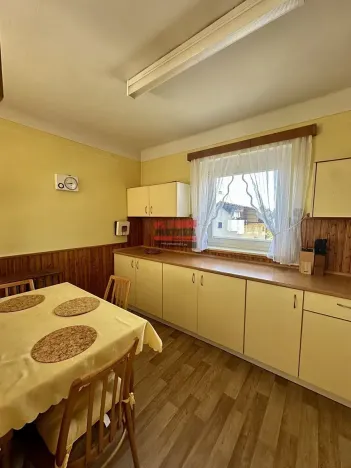 Prodej rodinného domu, Planá nad Lužnicí, Okrouhlická, 180 m2