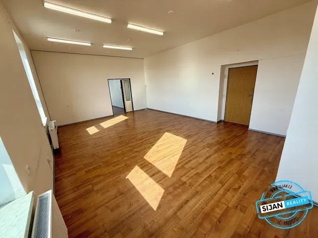 Pronájem kanceláře, Opava, Vrchní, 59 m2