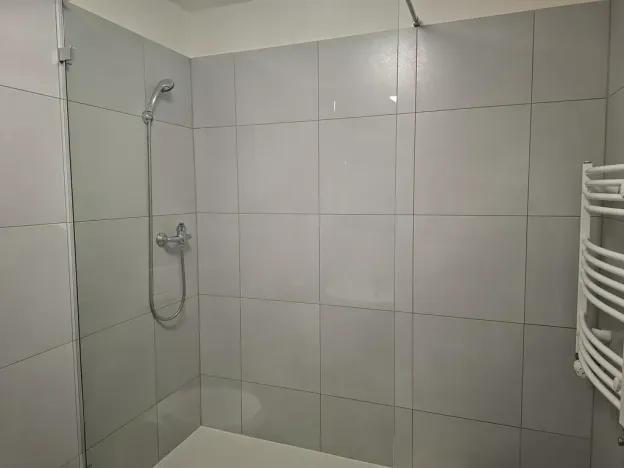 Pronájem bytu 1+kk, Praha, Pod altánem, 44 m2