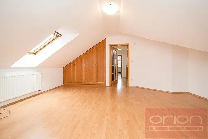 Pronájem rodinného domu, Praha - Stodůlky, Ke Koh-i-nooru, 300 m2