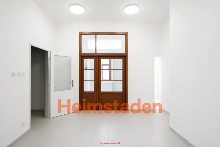 Pronájem obchodního prostoru, Havířov - Šumbark, nám. T. G. Masaryka, 84 m2