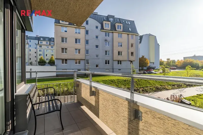 Pronájem bytu 1+kk, Praha - Chodov, Šternovská, 30 m2