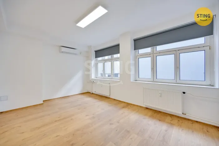 Pronájem bytu 3+kk, Zlín, třída Tomáše Bati, 108 m2