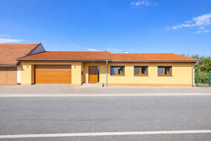 Prodej rodinného domu, Bohutice, 454 m2