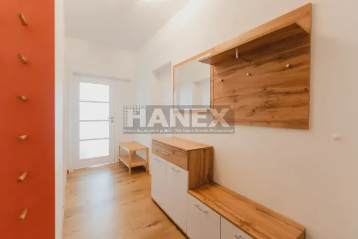 Pronájem bytu 4+kk, Horoměřice, Karla IV., 96 m2