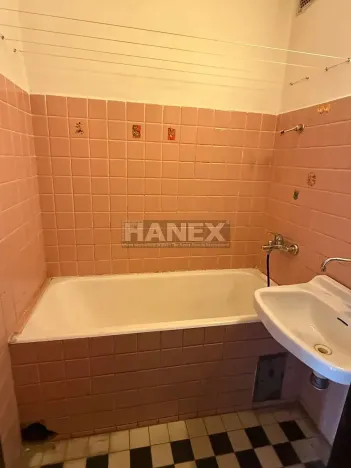 Prodej bytu 3+1, Praha - Žižkov, Spojovací, 60 m2