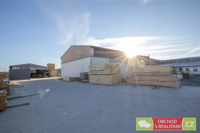 Pronájem skladu, Morašice, 350 m2