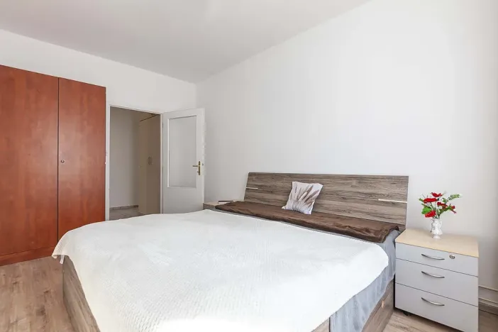 Prodej bytu 3+1, Praha - Hlubočepy, Lamačova, 62 m2