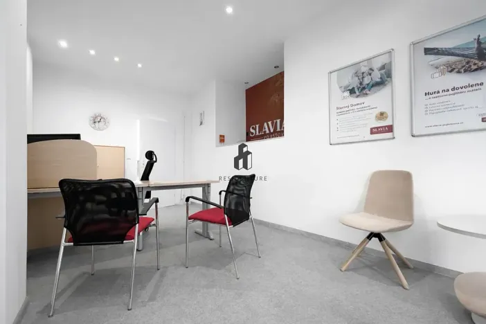 Pronájem kanceláře, Praha - Vinohrady, Jičínská, 32 m2