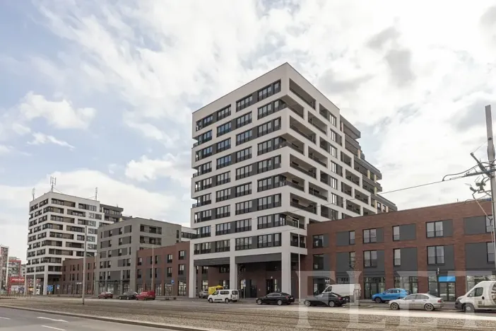 Pronájem bytu 1+kk, Praha - Hloubětín, Poděbradská, 30 m2