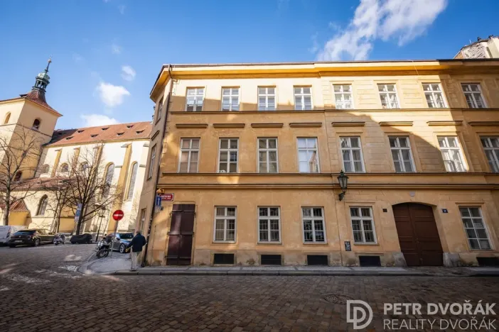 Prodej bytu 3+kk, Praha - Staré Město, Dlouhá, 51 m2