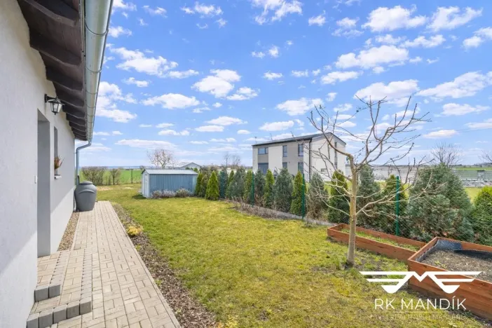 Prodej bytu 3+kk, Veliká Ves, Slunečná, 71 m2