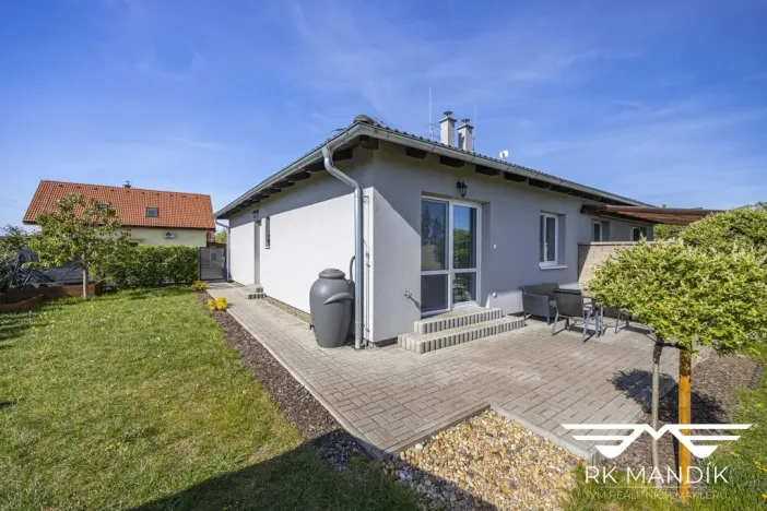 Prodej bytu 3+kk, Veliká Ves, Slunečná, 71 m2