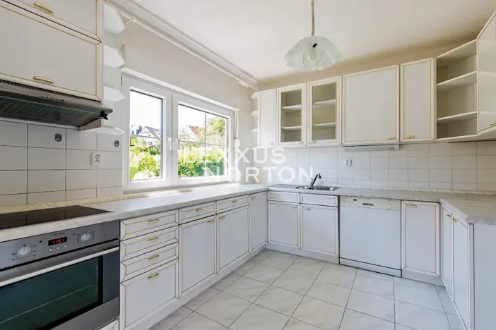 Pronájem rodinného domu, Praha - Nebušice, V březinkách, 365 m2