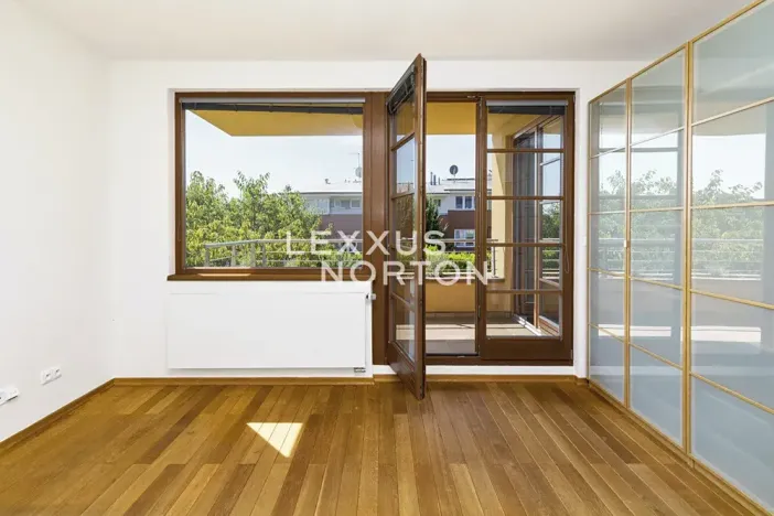 Pronájem rodinného domu, Praha - Jinonice, U dětského hřiště, 350 m2