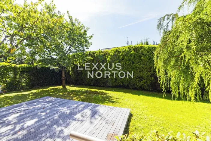 Pronájem rodinného domu, Praha - Jinonice, U dětského hřiště, 350 m2