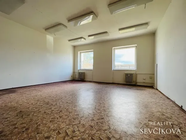 Pronájem kanceláře, Hradec Králové, Přemyslova, 33 m2