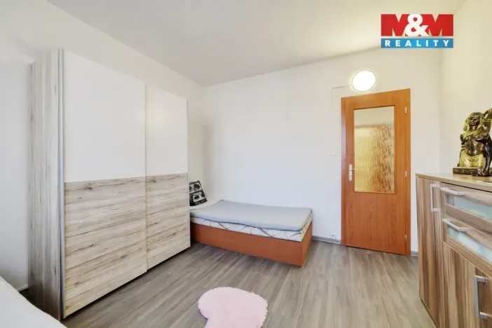 Prodej bytu 2+1, Bukovany, 51 m2